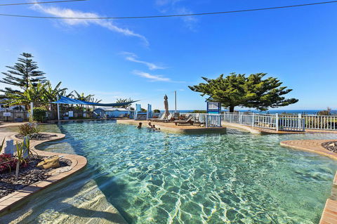 Blue Lagoon Beach Resort - SA Accommodation 5
