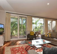 Villa Chianti located within Cypress Lakes - SA Accommodation