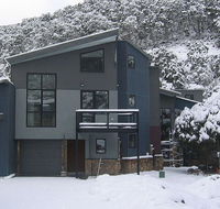 Snowstream 4 - SA Accommodation