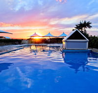 Oaks Waterfront Resort - SA Accommodation