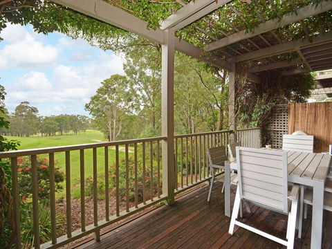 Villa 3br Margarita Villa Located Within Cypress Lakes Resort - SA Accommodation 0
