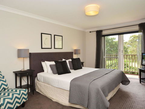 Villa 3br Margarita Villa Located Within Cypress Lakes Resort - SA Accommodation 12