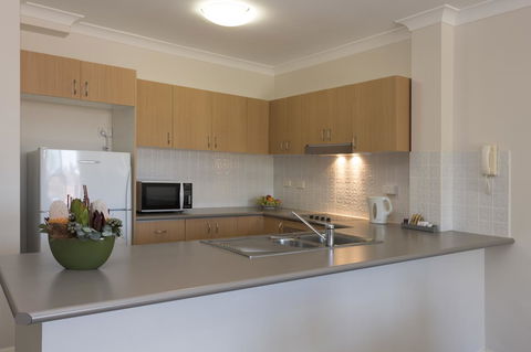 Leisure Inn Spires - SA Accommodation 12