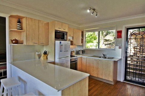 Coastwatch, 26 Comara Terrace - SA Accommodation 2