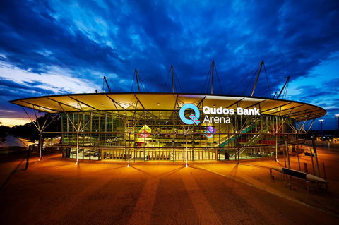 Stunning Views Sydney Olympic Park - SA Accommodation 35