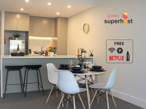 Stunning Views Sydney Olympic Park - SA Accommodation 0