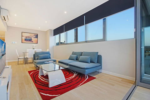 Brand New 3 Bedrooms Apt With Waterfront View - SA Accommodation 13