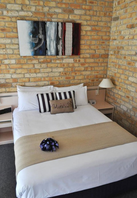 Mollymook Surfbeach Motel & Apartments - SA Accommodation 6