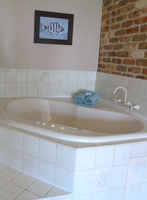 Mollymook Surfbeach Motel & Apartments - SA Accommodation 23