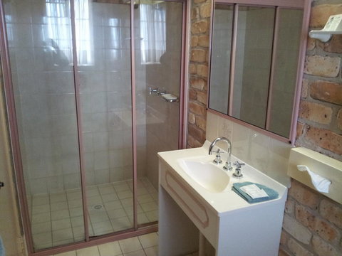 Mollymook Surfbeach Motel & Apartments - SA Accommodation 3