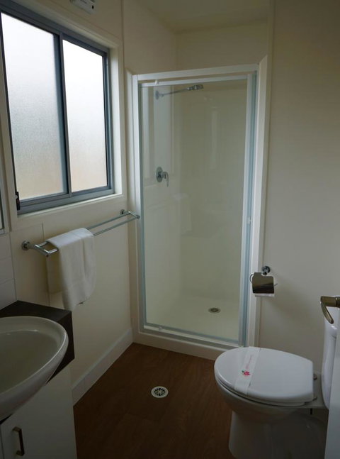 Crestview Tourist Park - SA Accommodation 1