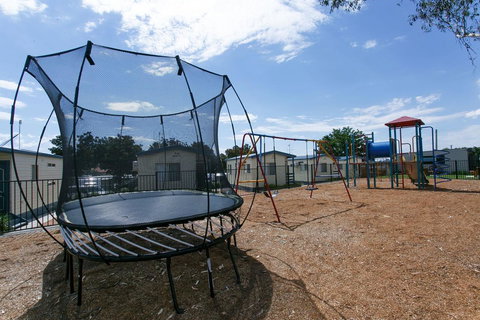 Crestview Tourist Park - SA Accommodation 4