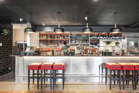 Mercure Sydney - SA Accommodation 16