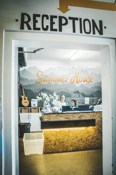 Summer House Kings Cross - SA Accommodation 3