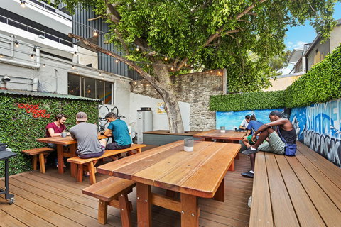 Summer House Kings Cross - SA Accommodation 0