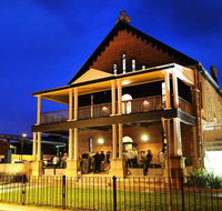 Perry Street Hotel - SA Accommodation