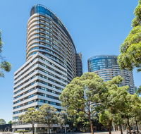 Australian Tower Stay - SA Accommodation