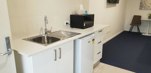 Carlton Suites - SA Accommodation 18