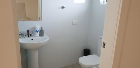 Carlton Suites - SA Accommodation 16