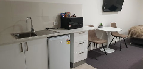 Carlton Suites - SA Accommodation 14