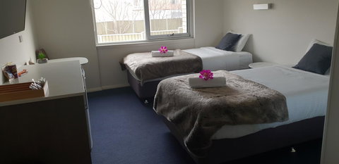 Carlton Suites - SA Accommodation 6