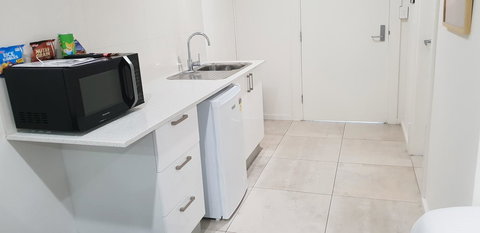 Carlton Suites - SA Accommodation 13