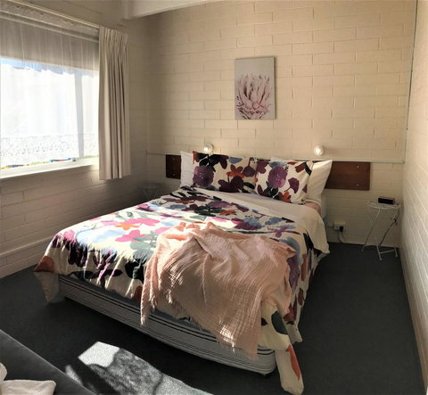 Kon Tiki Apartments - SA Accommodation 26