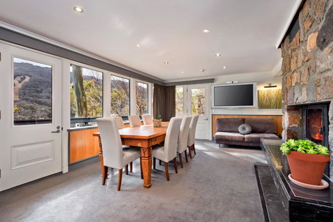 Pure Chalet Thredbo - SA Accommodation 16