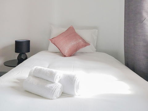 Oasis On Beamish Hotel - SA Accommodation 7