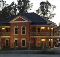 Carlyle Suites  Apartments - SA Accommodation