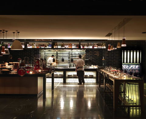 QT Canberra - SA Accommodation 18