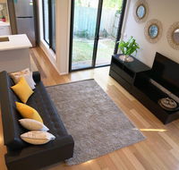 Brand new house near Box Hill - SA Accommodation