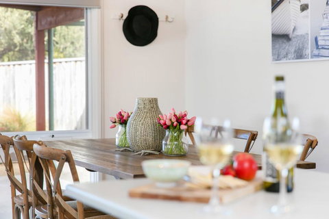 Buckleys Escape - SA Accommodation 1