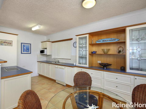 By The Sea - Cumbernauld #1 - 1/12 Terrigal Esp, Terrigal - SA Accommodation 3