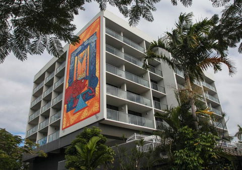 Cairns Plaza Hotel - SA Accommodation 1