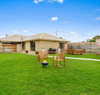 CAPEL Family Home large yard close to beach - SA Accommodation