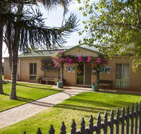Capricorn Holiday Park - SA Accommodation