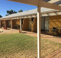 Carnarvon Caravan Park - SA Accommodation