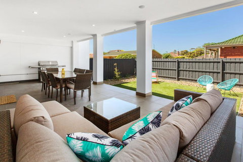 CASABLANCA - DROMANA - SA Accommodation 3