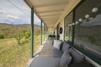 Cavallino - 52 Kunama Drive