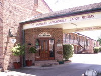 Book Armidale Accommodation Vacations SA Accommodation SA Accommodation