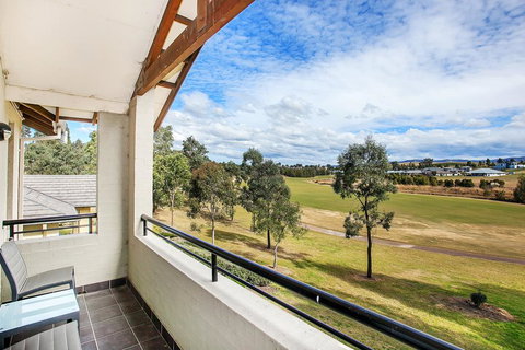 Chateau Shiraz - SA Accommodation 0