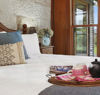 CHRISTOPHERS COTTAGE - SA Accommodation