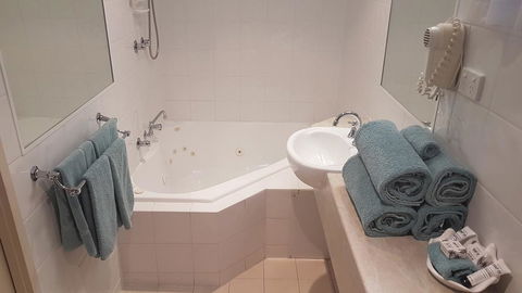 Coal Valley Motor Inn - SA Accommodation 3