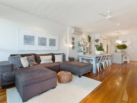 COASTAL CHIC @ CASUARINA - SA Accommodation 3