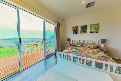 Coastal Lodge - SA Accommodation 2