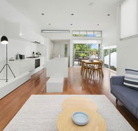 Cogens Two Bedroom Townhouse - SA Accommodation