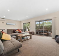 Cootamundra - SA Accommodation