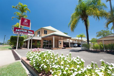 Country Comfort Gin Gin Wild Scotsman Motor Inn - SA Accommodation 0