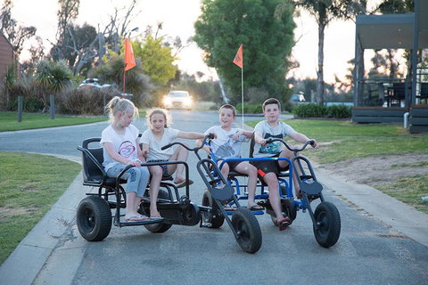 DC On The Lake - SA Accommodation 2